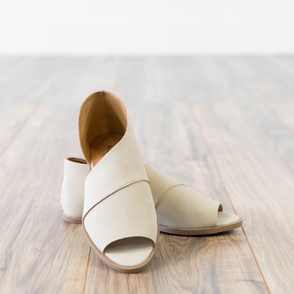 Beige Flats - Never Worn